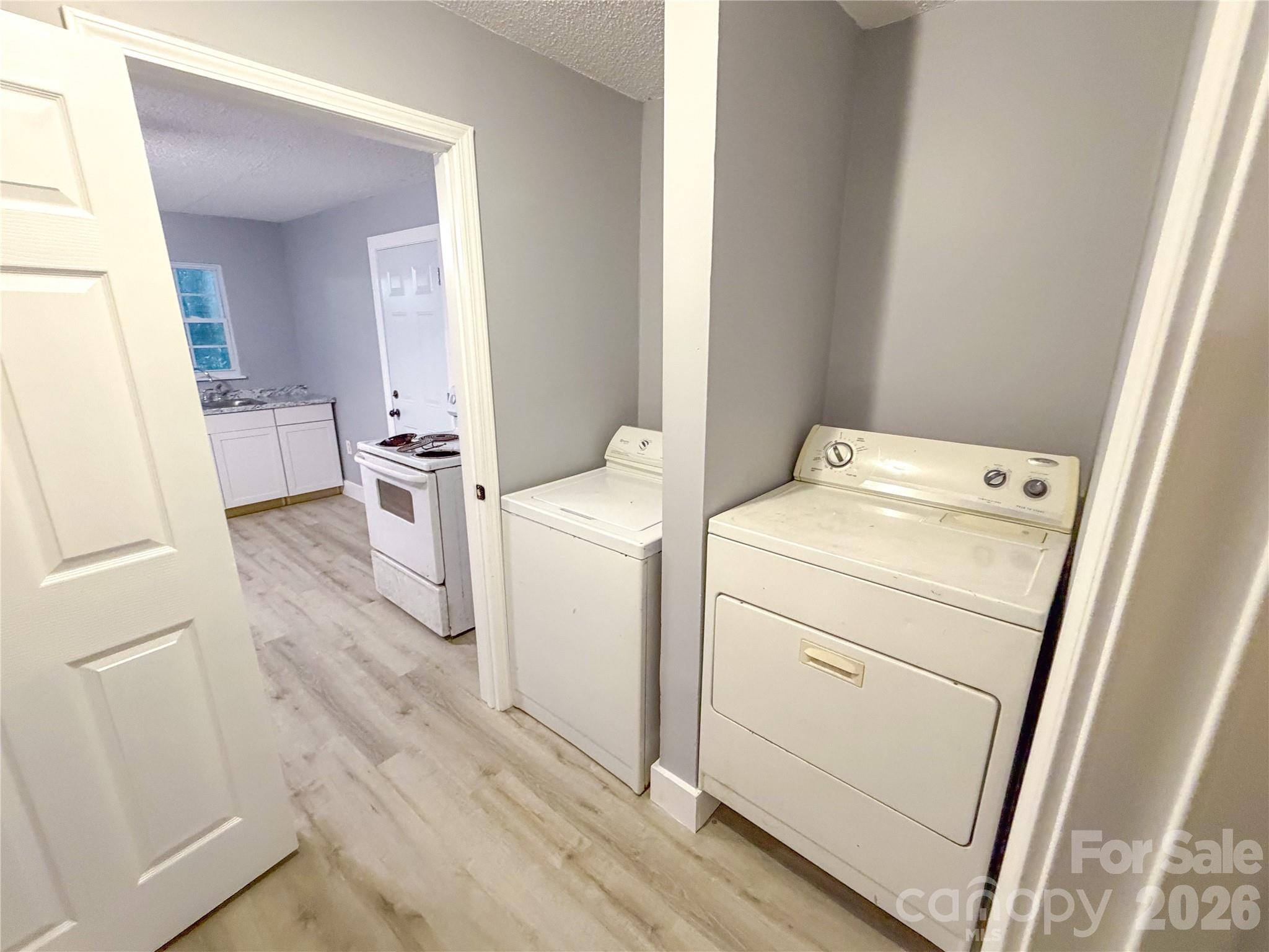 107 Drake Street Property Photo 6