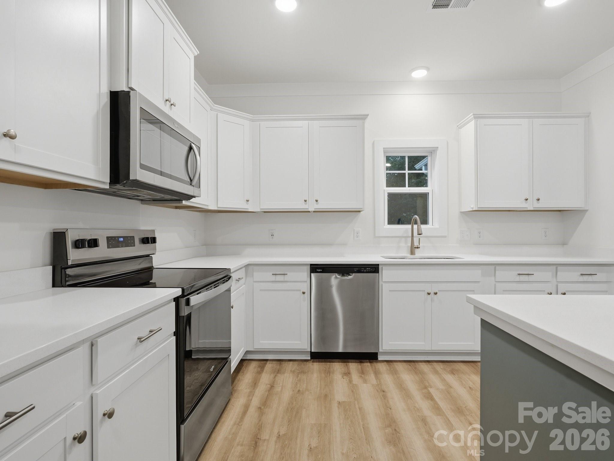 205 Shadowbrook Way 75 Property Photo 11