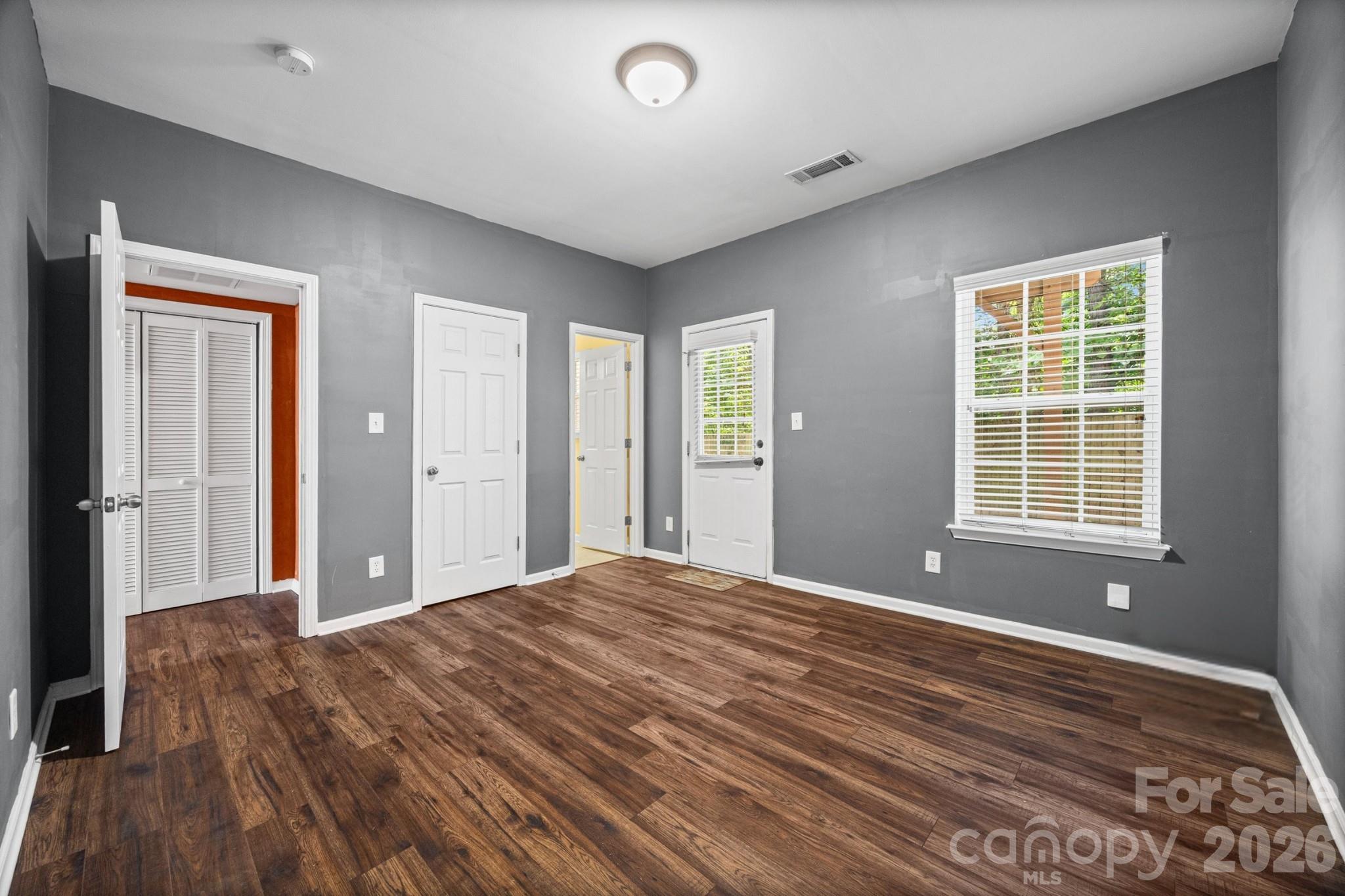 2627 Early Flight Drive Property Photo 4
