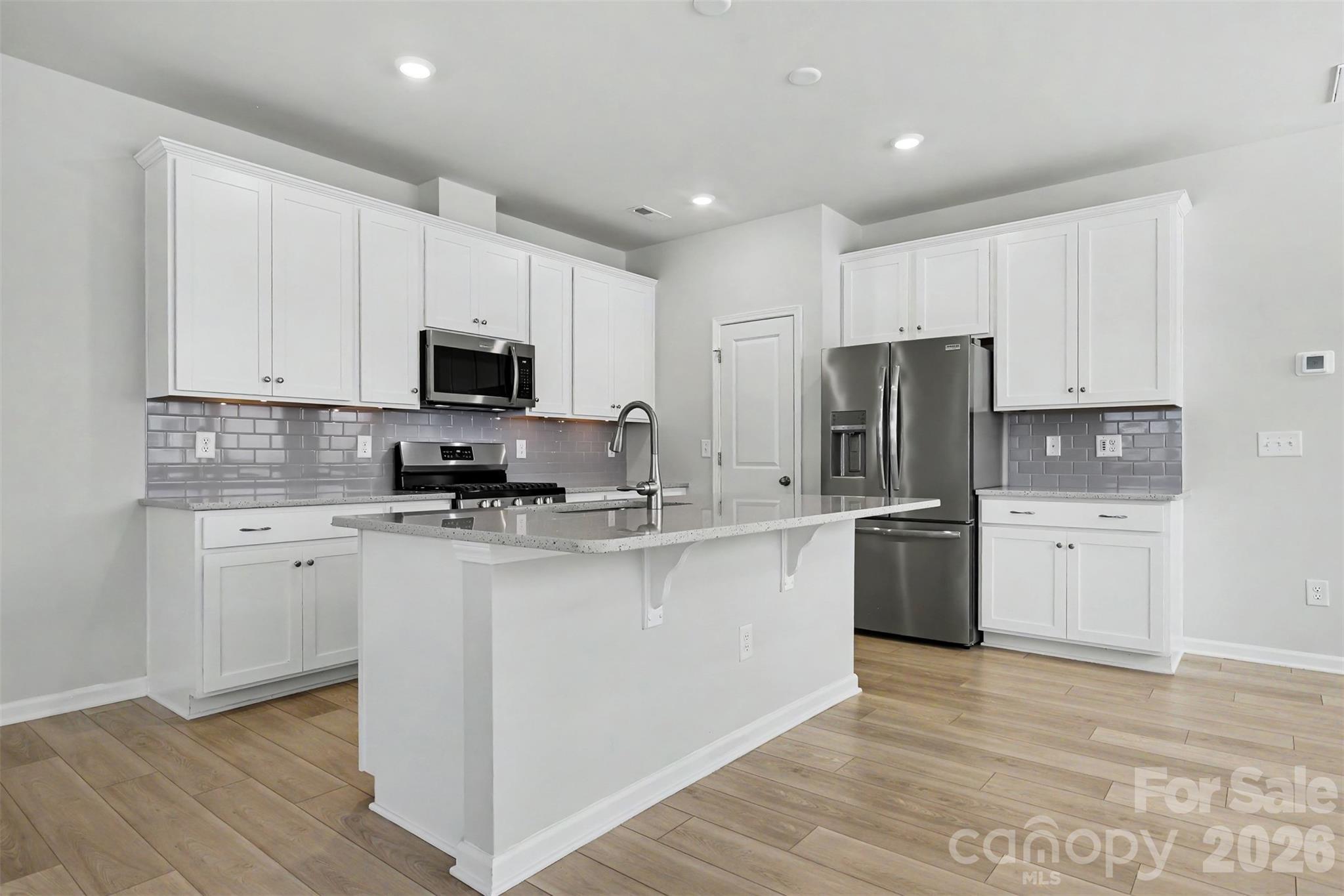 933 Cobbled Way Property Photo 20