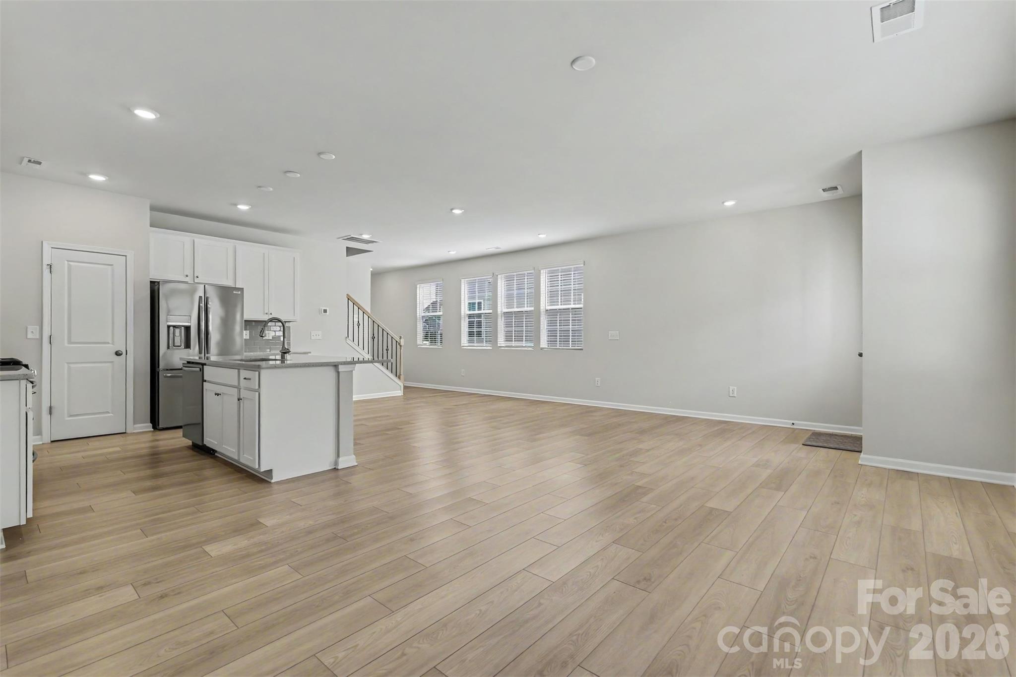 933 Cobbled Way Property Photo 22