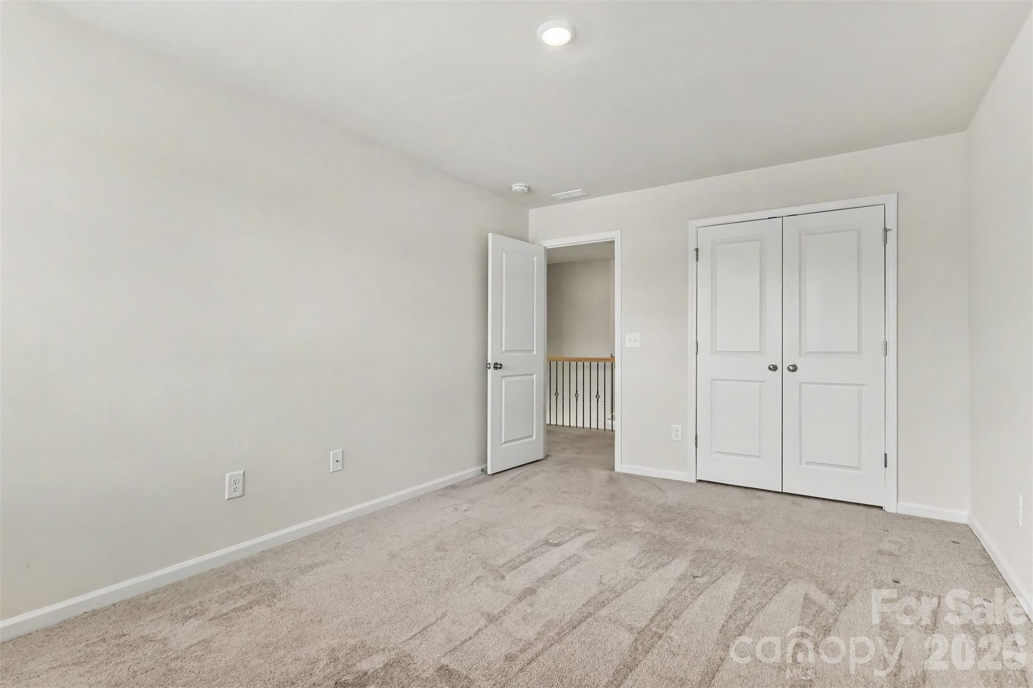 933 Cobbled Way Property Photo 37