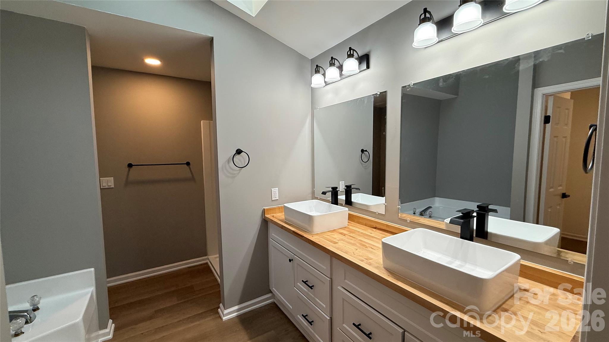 7725 Batavia Lane Property Photo 21