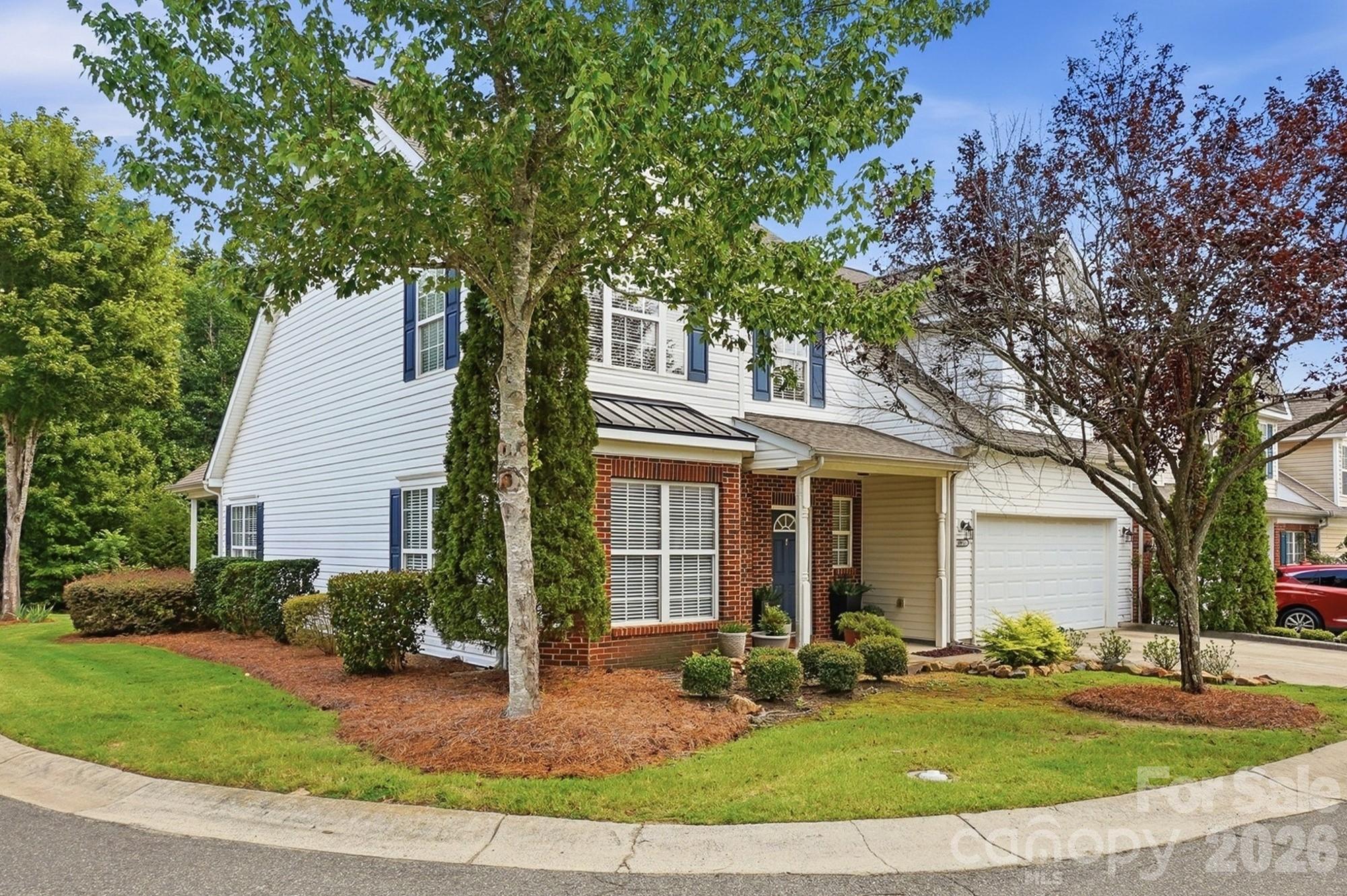 10933 Stone Trail Road Property Photo 1