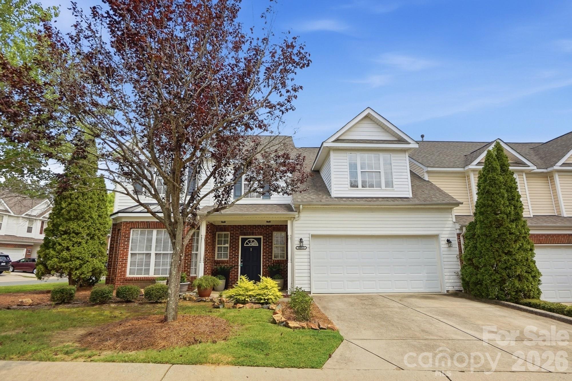10933 Stone Trail Road Property Photo 2