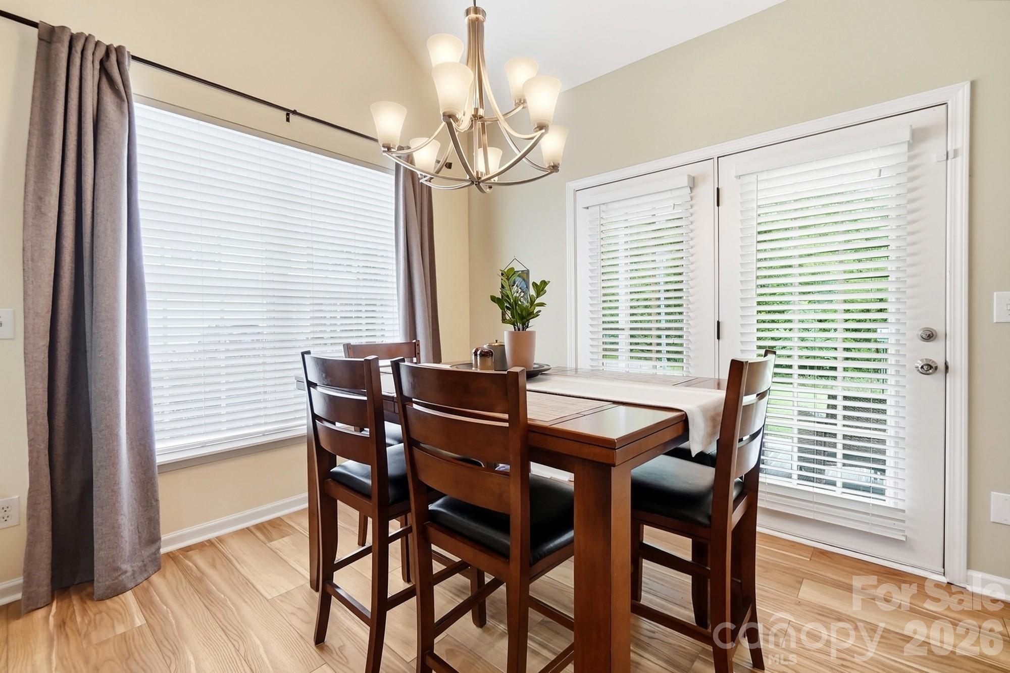 10933 Stone Trail Road Property Photo 13