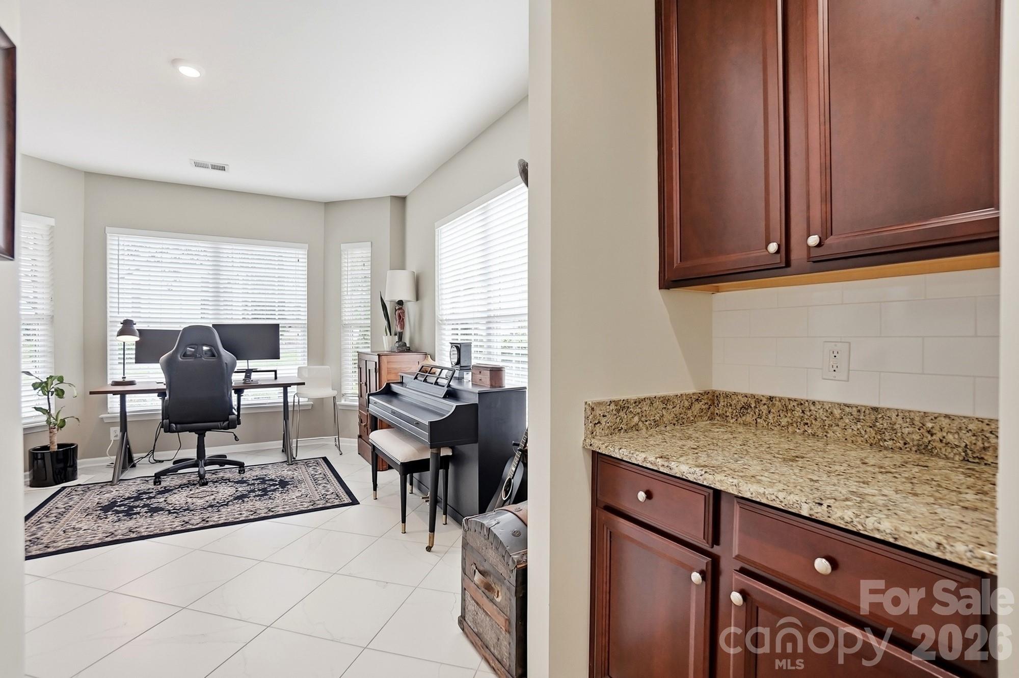 10933 Stone Trail Road Property Photo 14