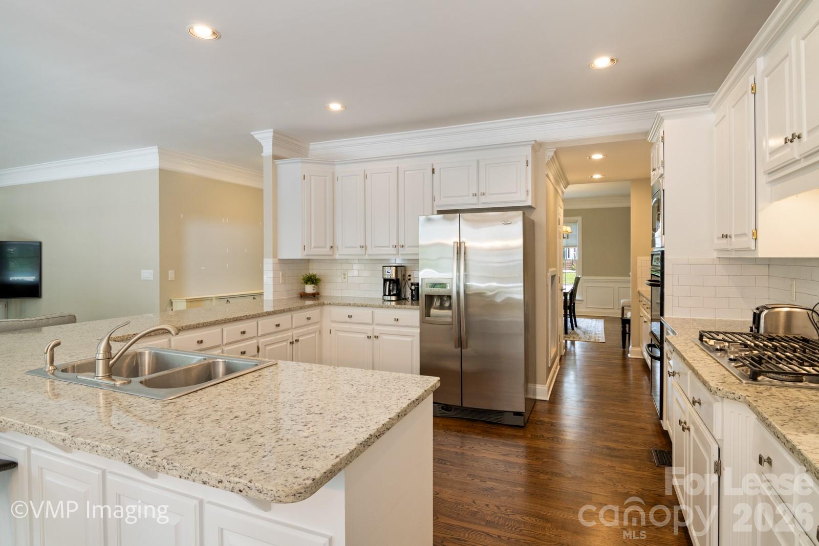 20107 N Cove Road Property Photo 10