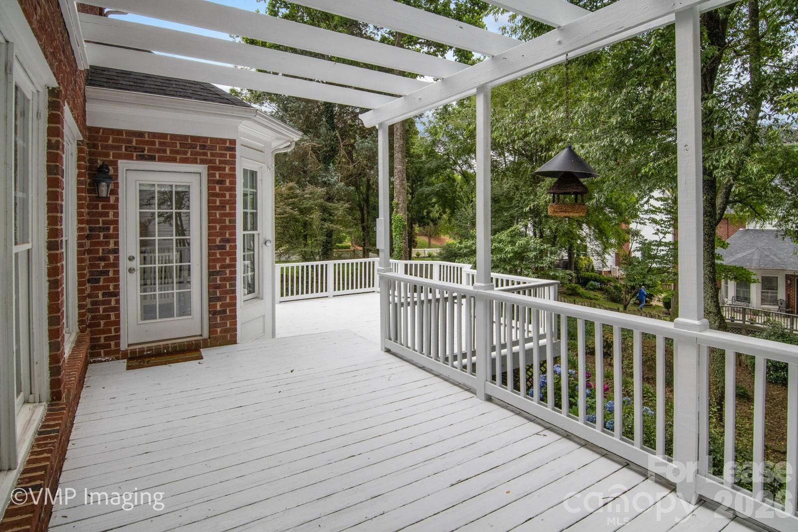 20107 N Cove Road Property Photo 30