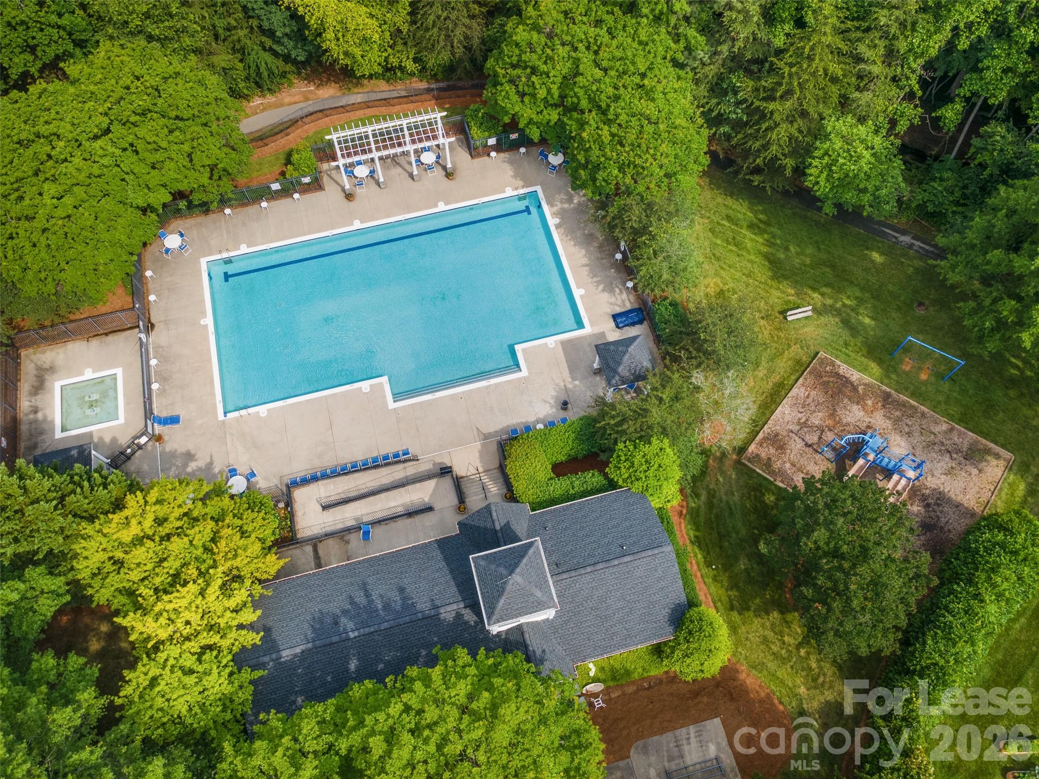 20107 N Cove Road Property Photo 38