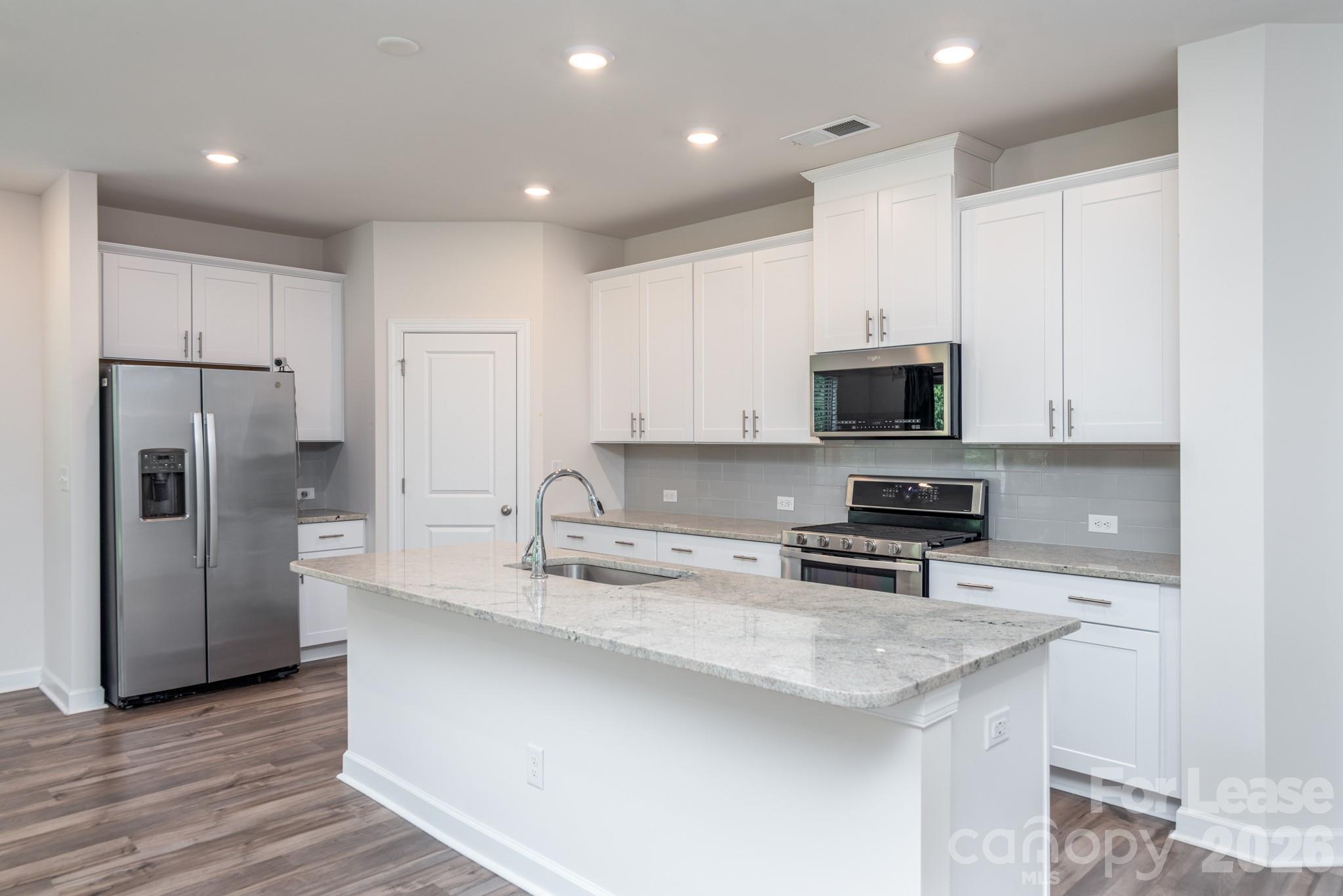 12441 Stoneybrook Station Parkway Property Photo 4