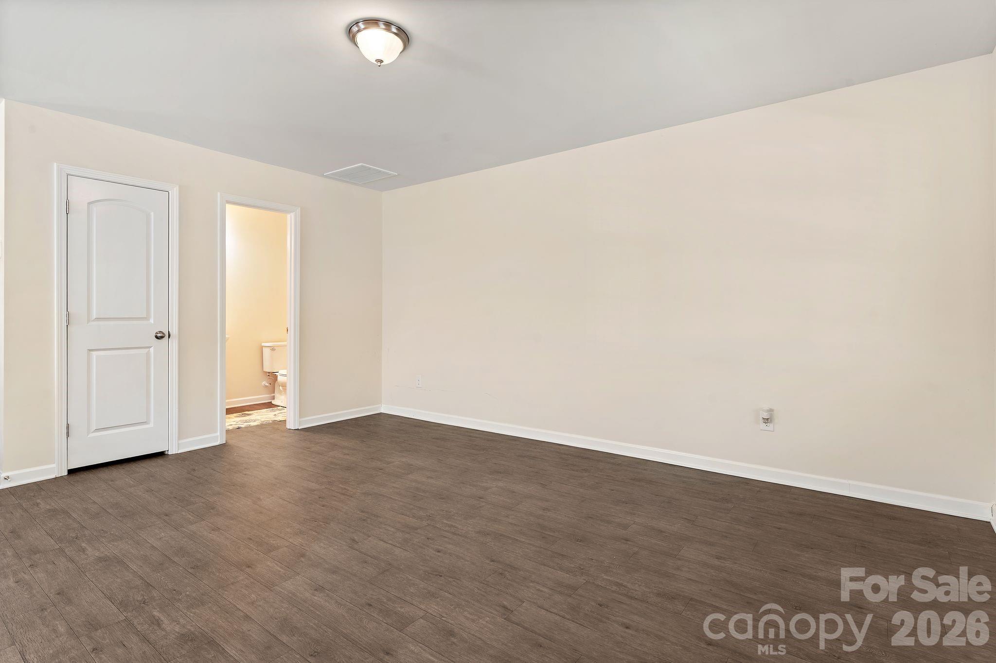 206 Notable Lane Property Photo 11