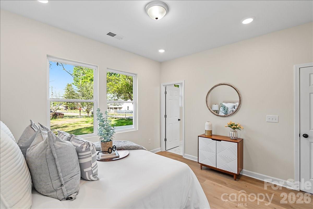 1129 3rd Street Property Photo 17