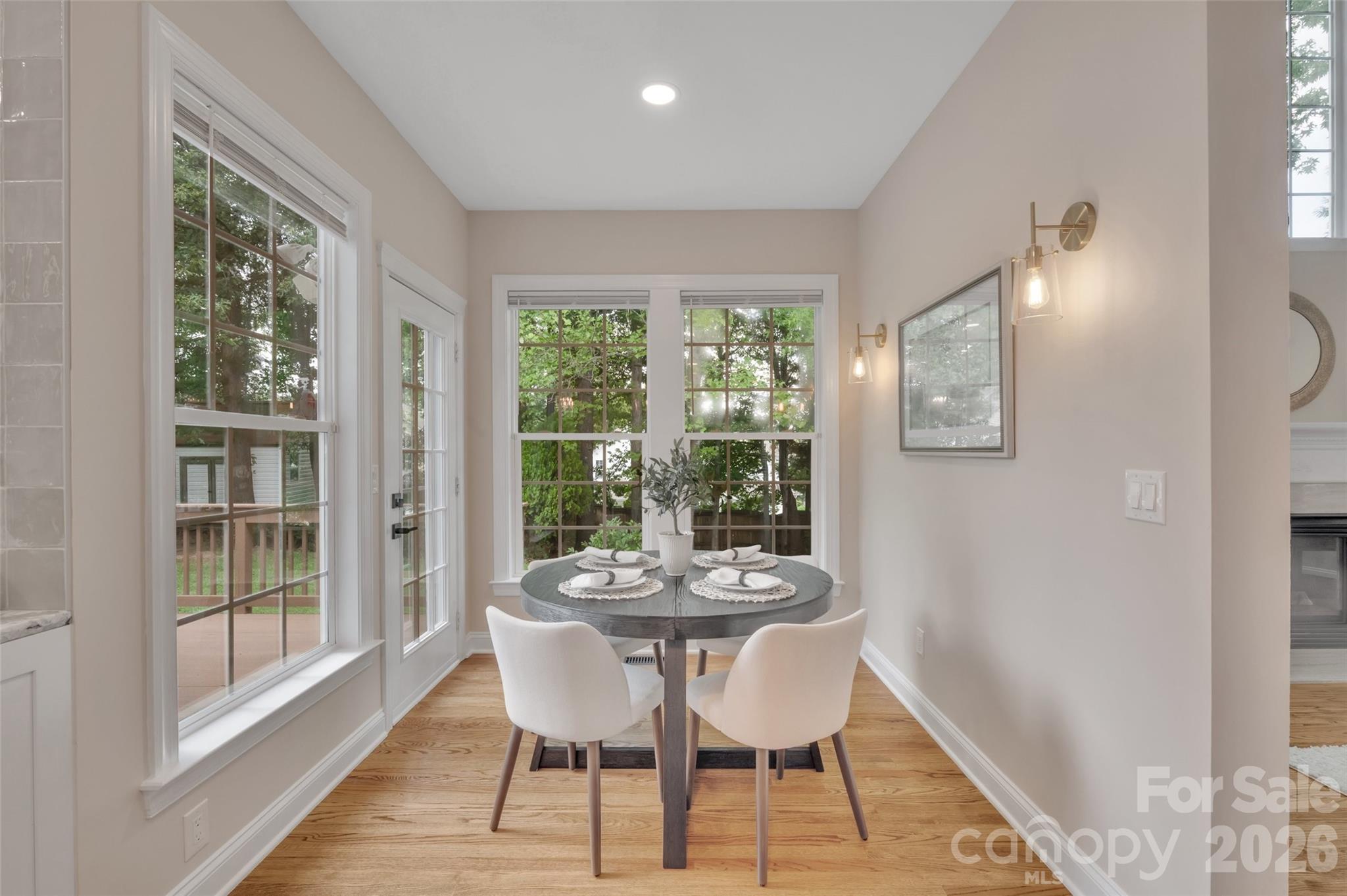 14611 Eastgrove Drive Property Photo 12