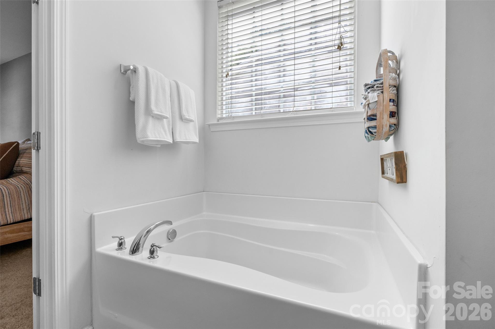 14918 Brotherly Lane Property Photo 17