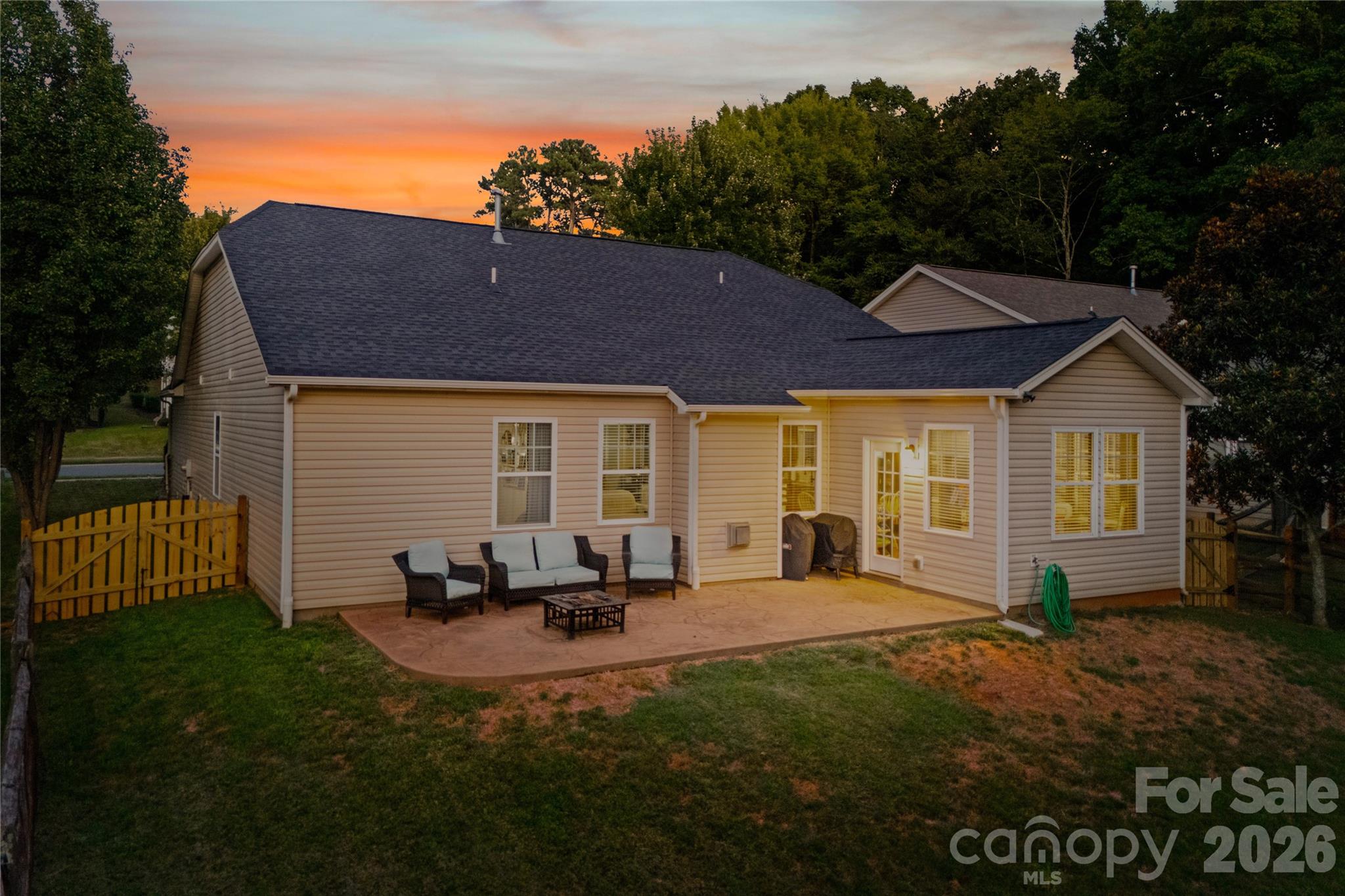 14918 Brotherly Lane Property Photo 34
