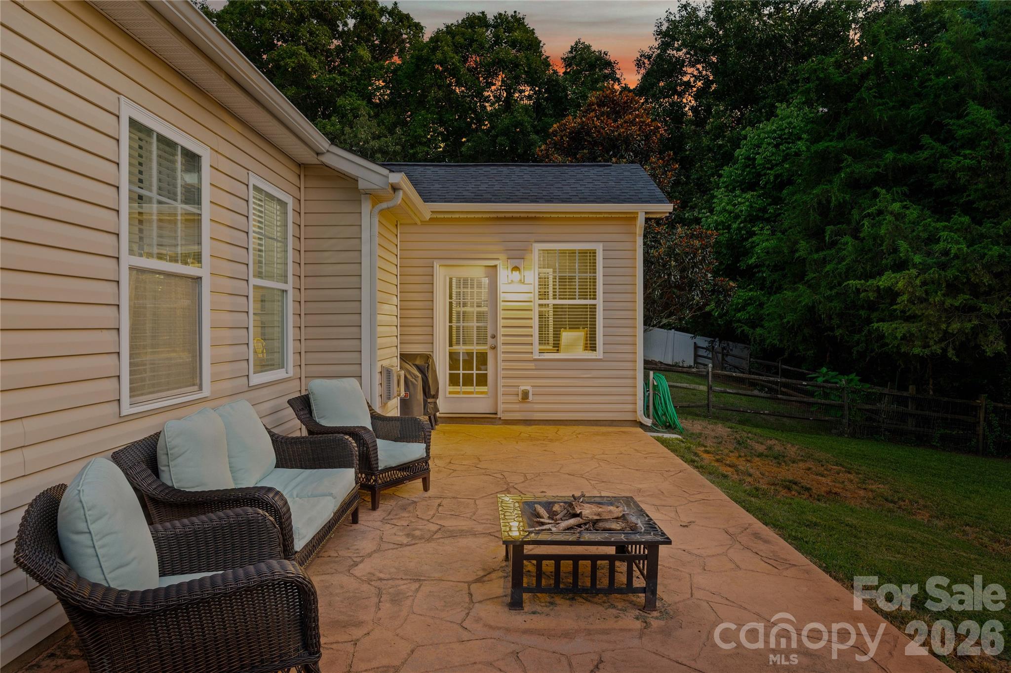 14918 Brotherly Lane Property Photo 35