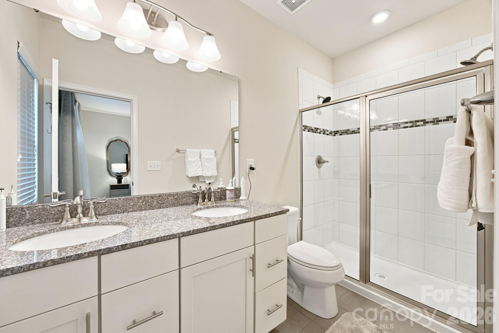 1321 Queen Lyon Court Property Photo 23