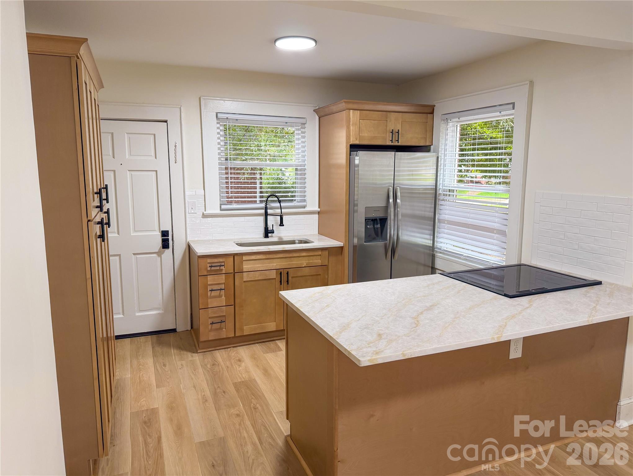 531 E Front Street Property Photo 2