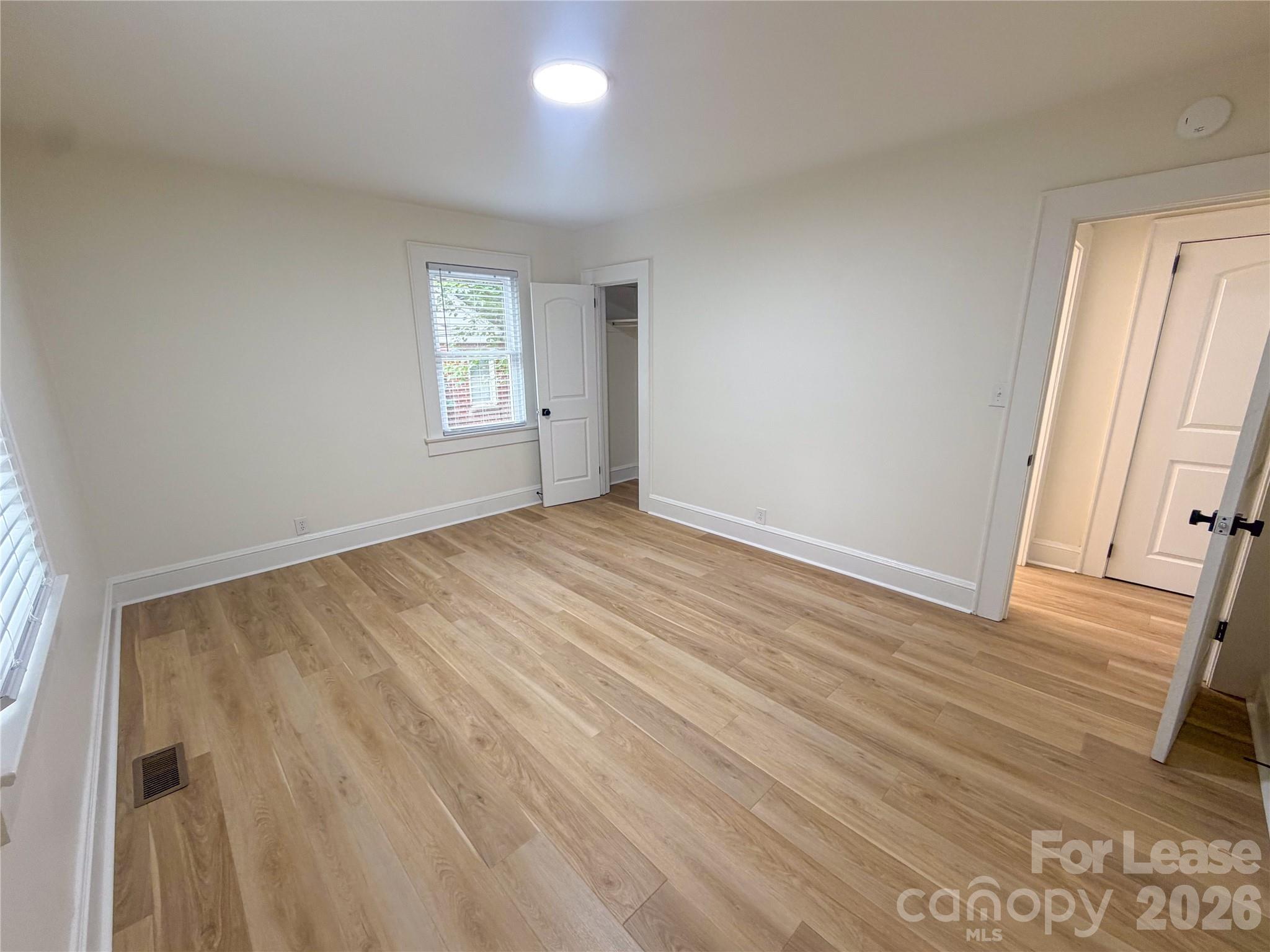 531 E Front Street Property Photo 7