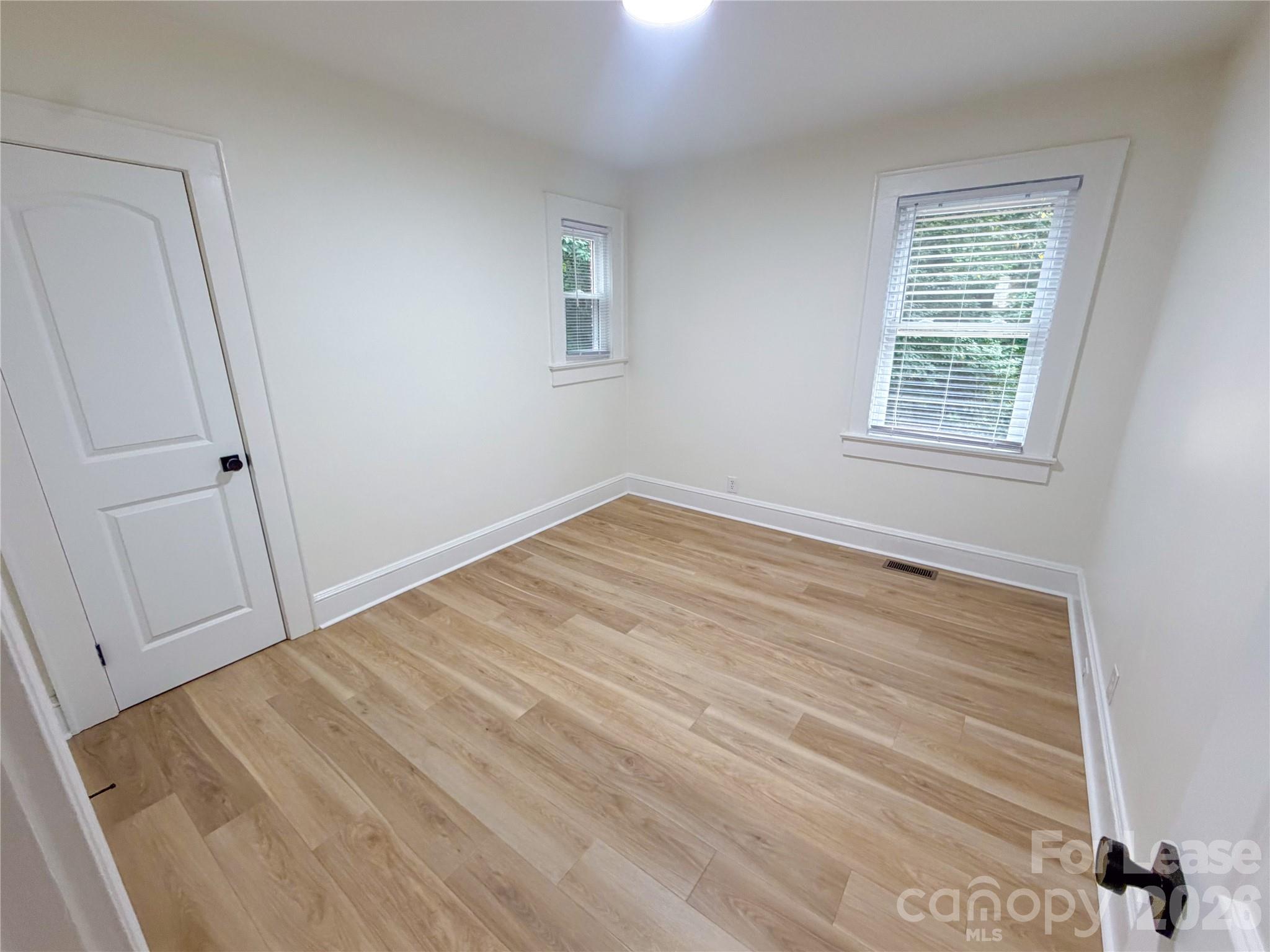 531 E Front Street Property Photo 9