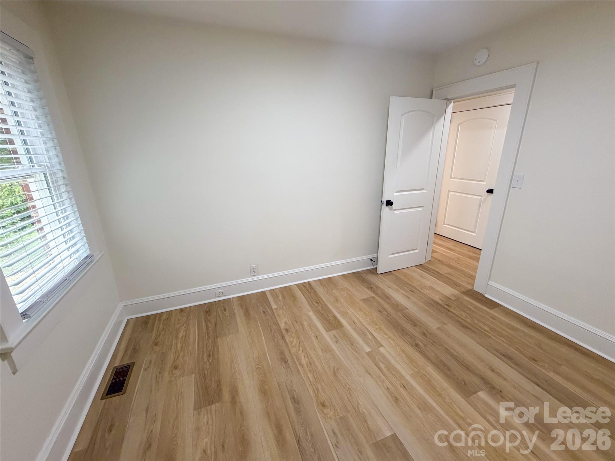 531 E Front Street Property Photo 10