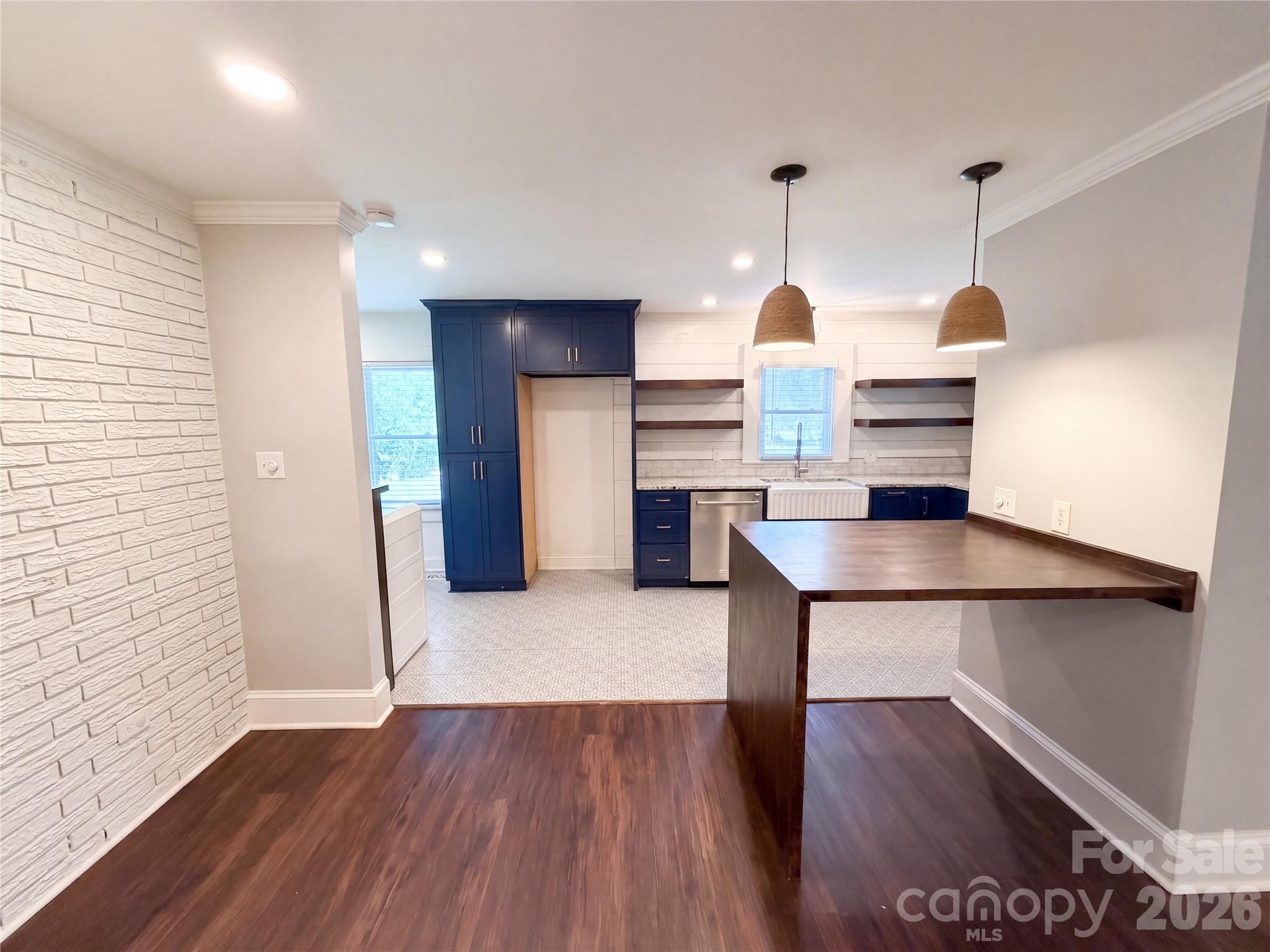 5630 S New Hope Road Property Photo 14