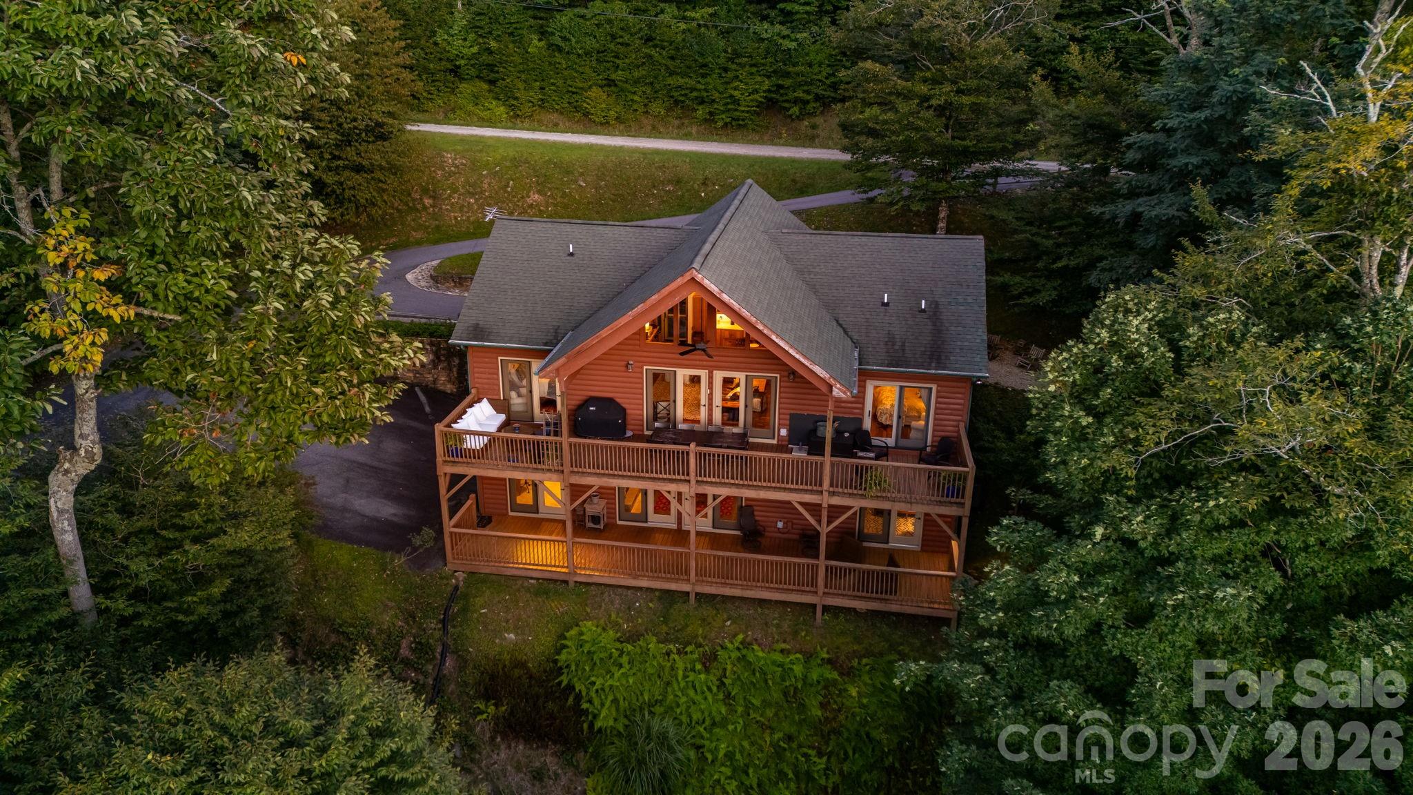 32 Zebulon Lane Property Photo 10