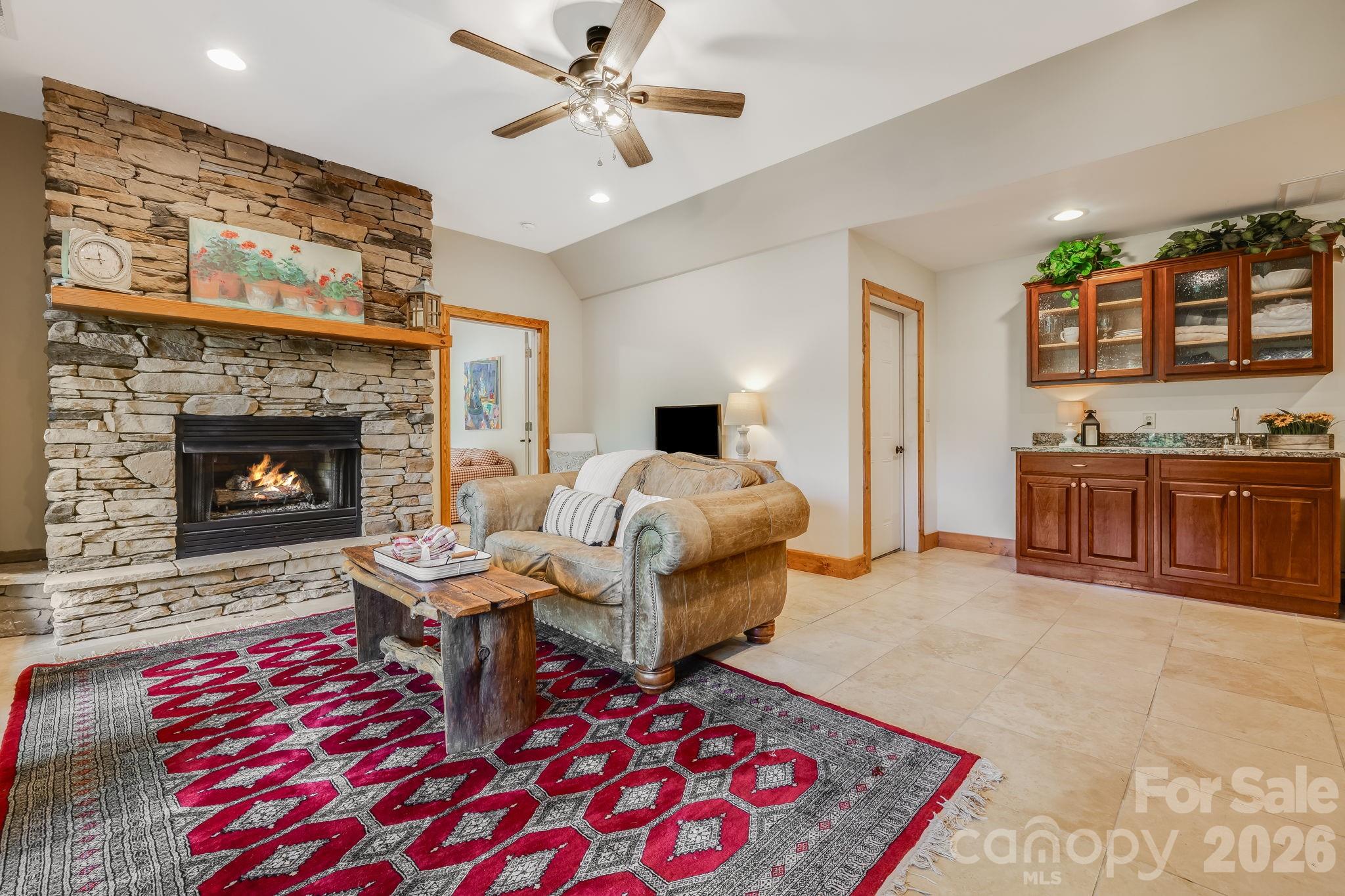 32 Zebulon Lane Property Photo 25