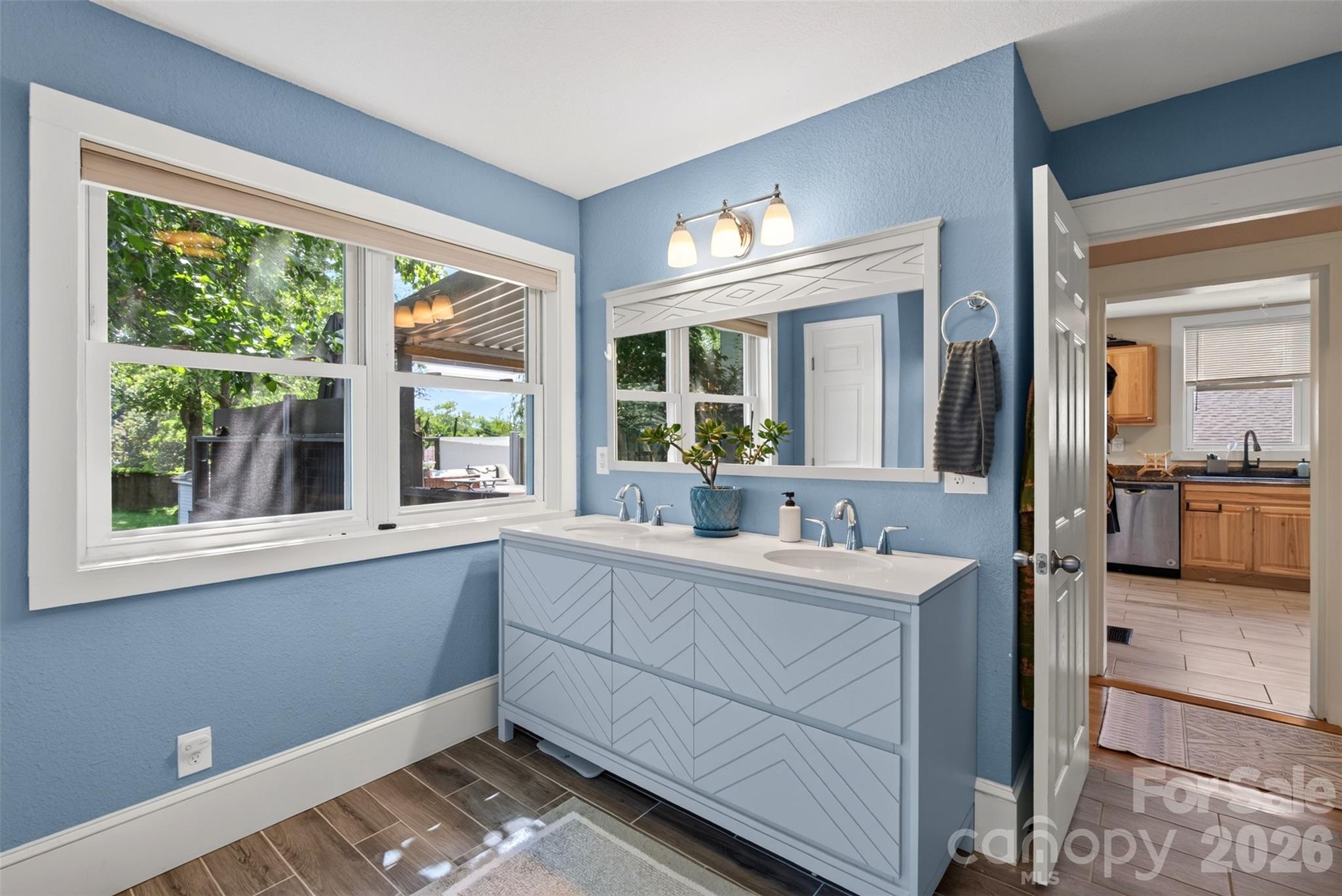 52 Pennsylvania Avenue Property Photo 16