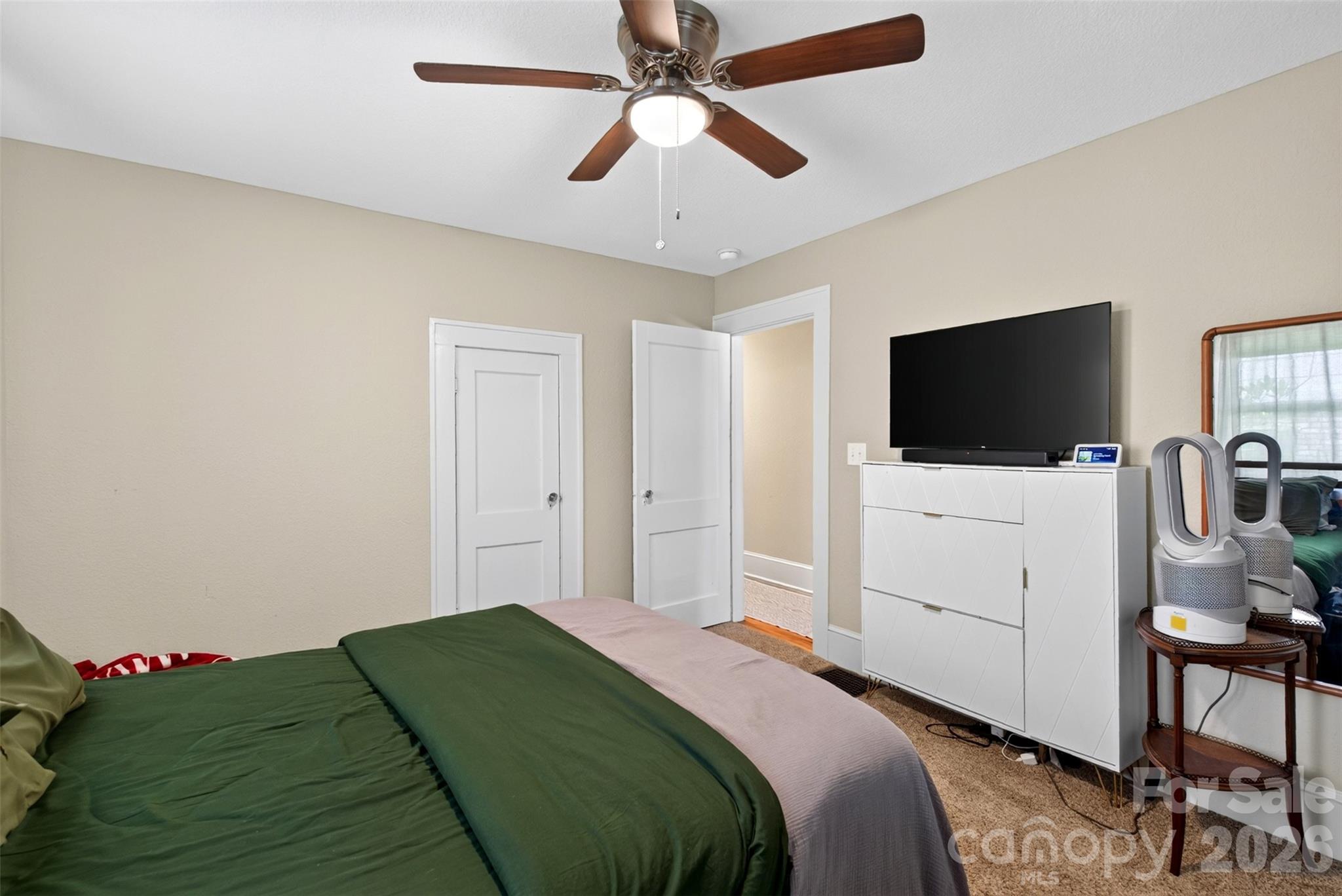 52 Pennsylvania Avenue Property Photo 21