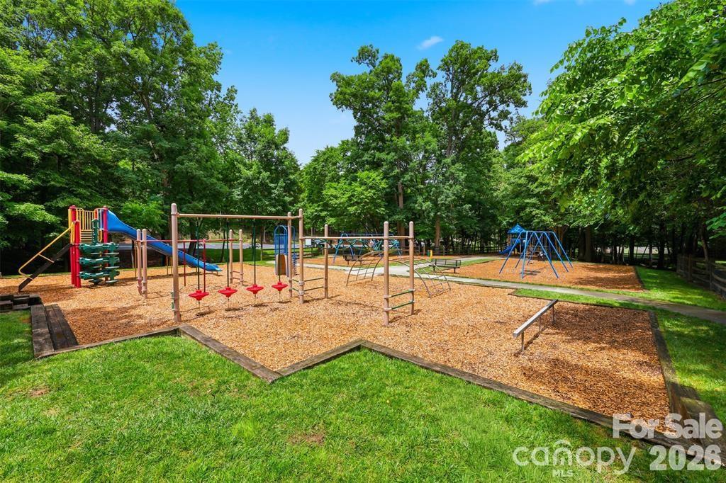 4409 Squirrel Trail Lane Property Photo 39
