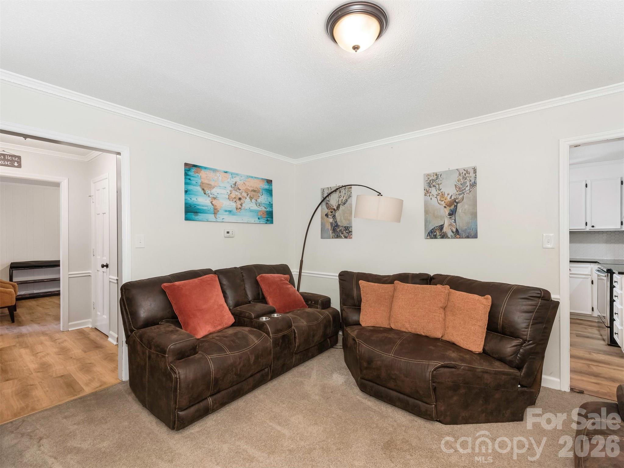 14200 Hackamore Drive Property Photo 8