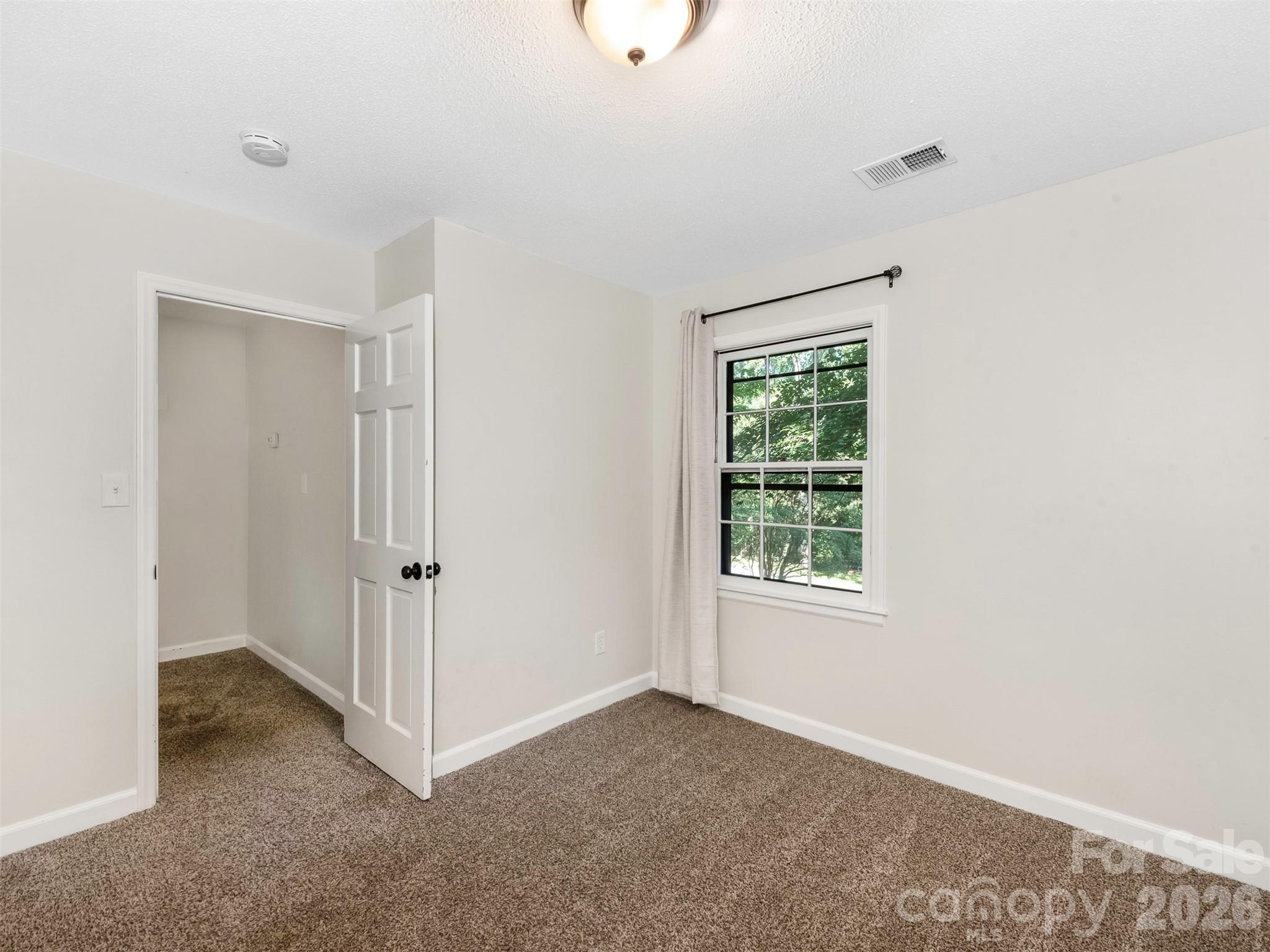 14200 Hackamore Drive Property Photo 22