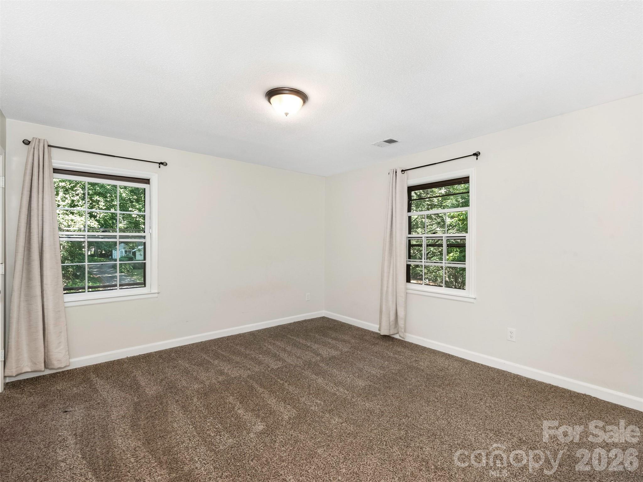 14200 Hackamore Drive Property Photo 23