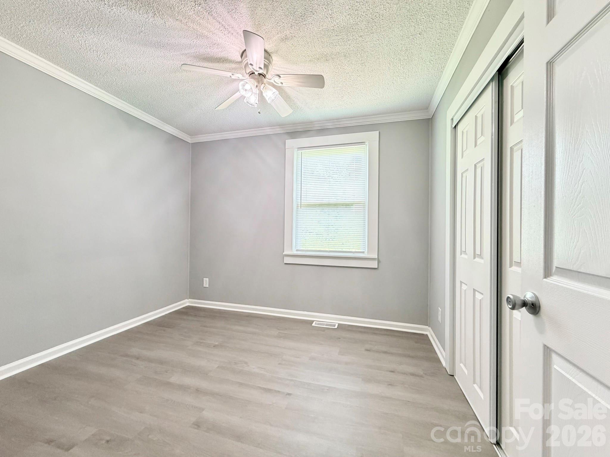 301 Magnolia Street Property Photo 23