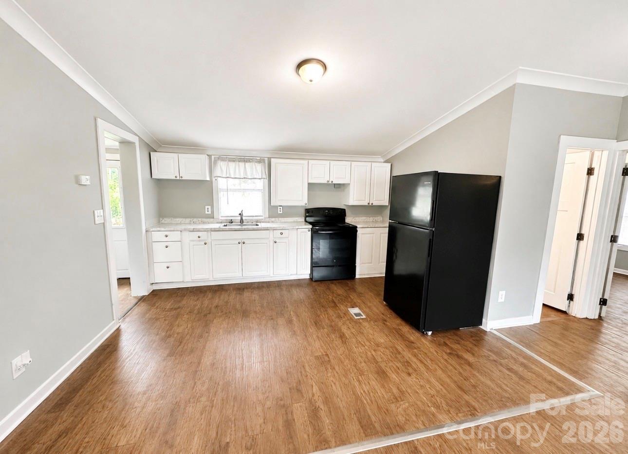 2802 Sycamore Road Property Photo 2