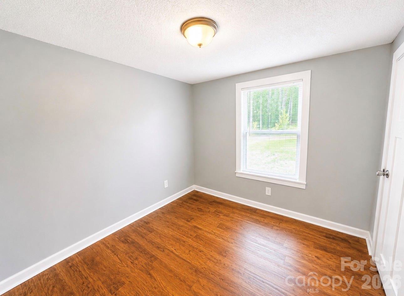 2802 Sycamore Road Property Photo 6