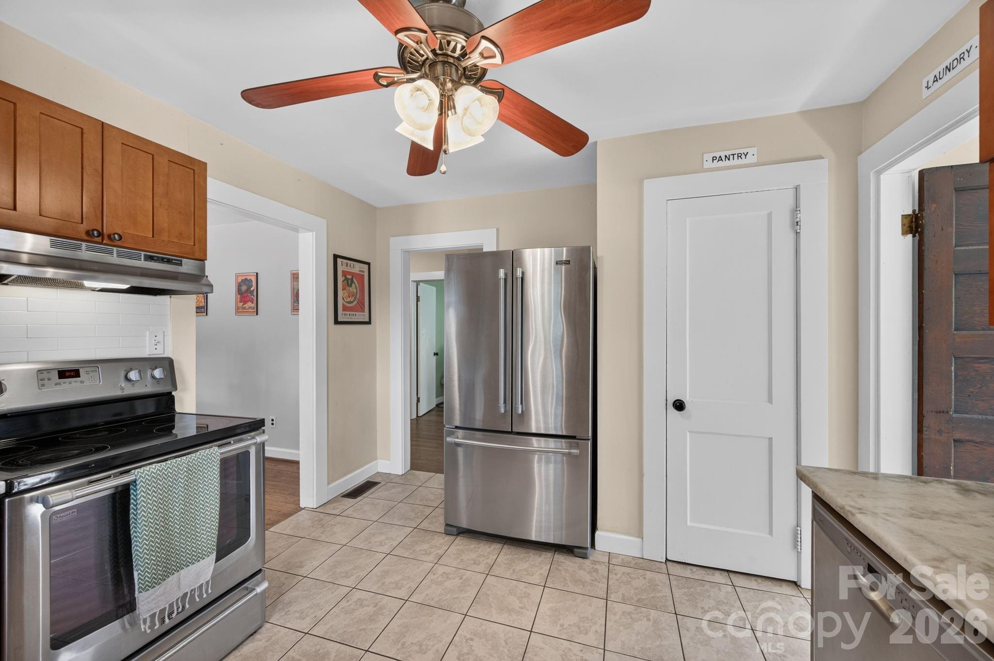 780 Jupiter Road Property Photo 17