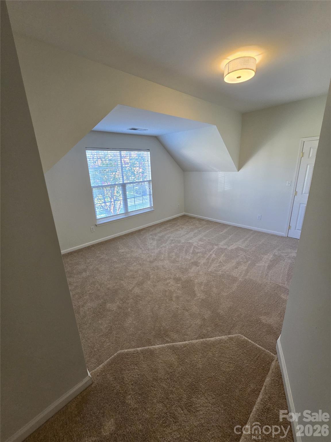 8800 Cavonnier Lane Property Photo 21