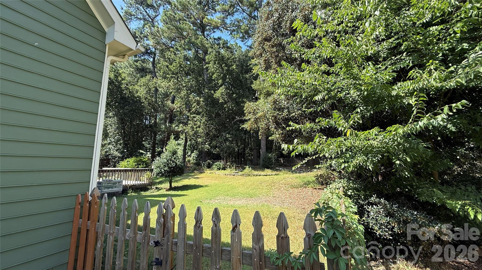 20601 Willow Pond Road Property Photo 4