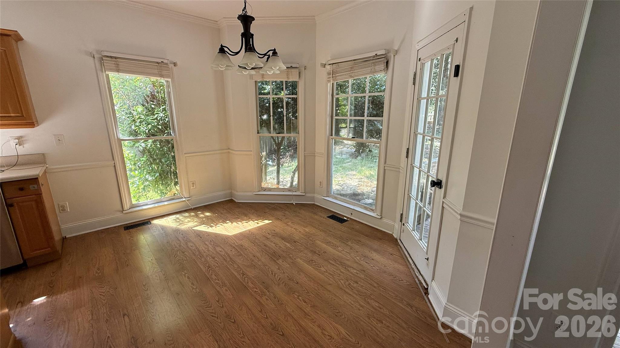 20601 Willow Pond Road Property Photo 6