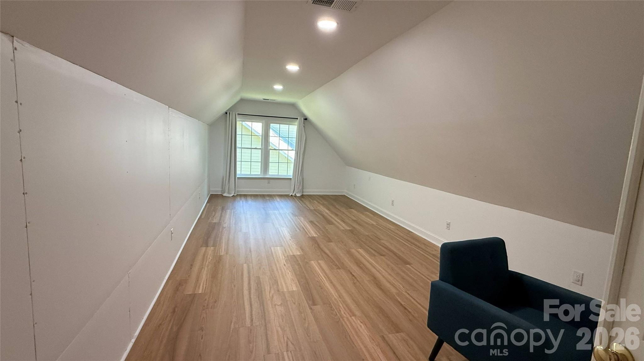 20601 Willow Pond Road Property Photo 20