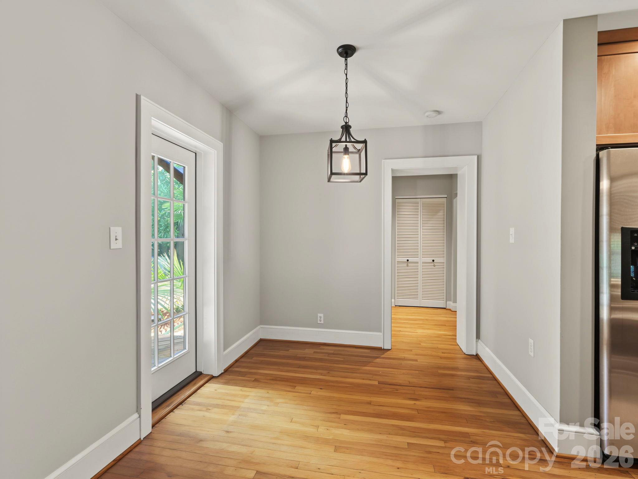2218 Norcross Place Property Photo 13