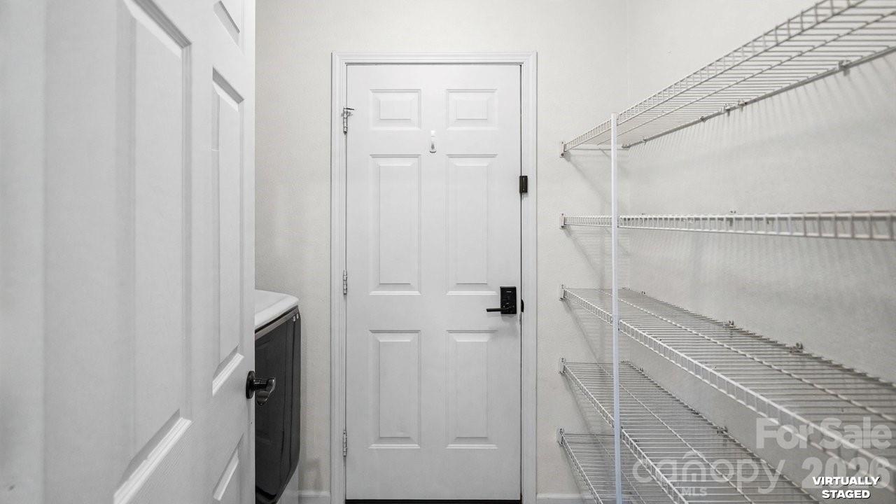 935 Torsion Lane Property Photo 14