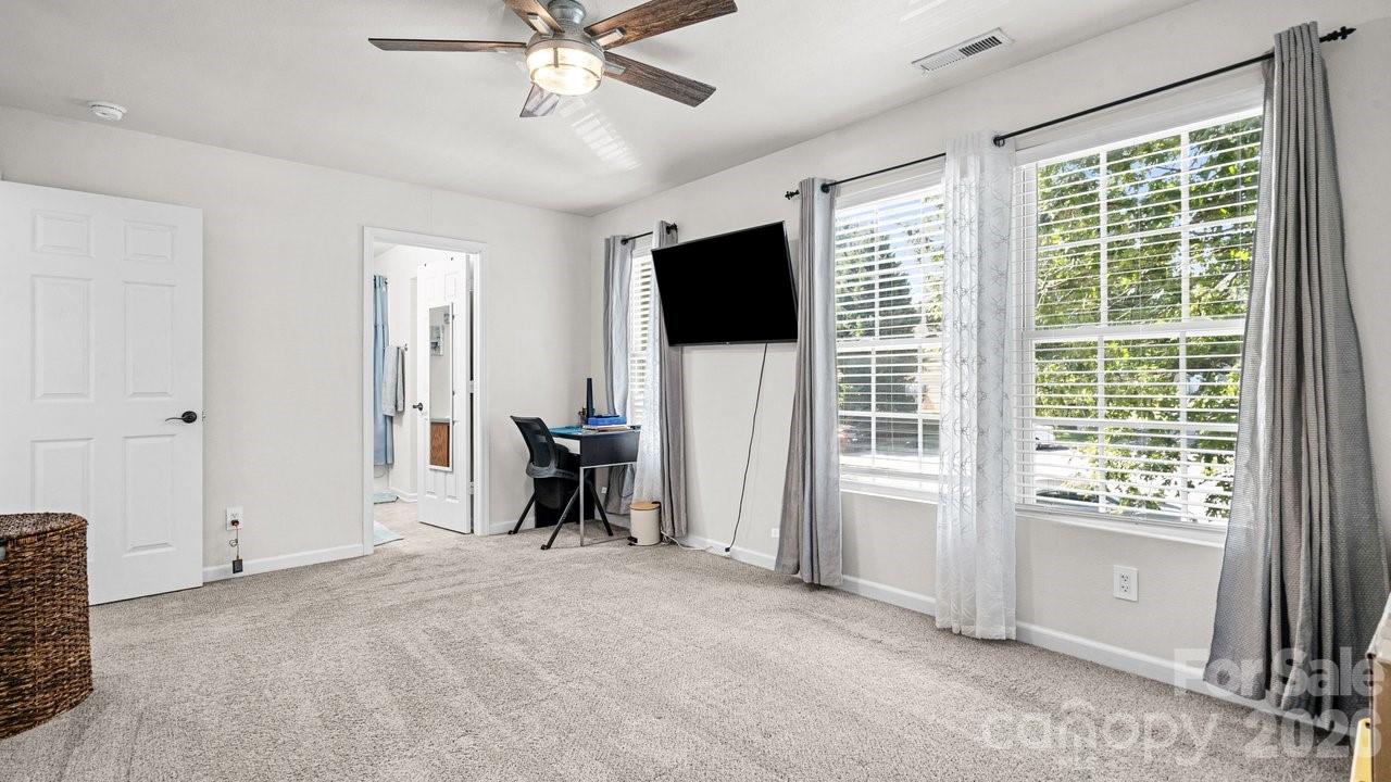 935 Torsion Lane Property Photo 17