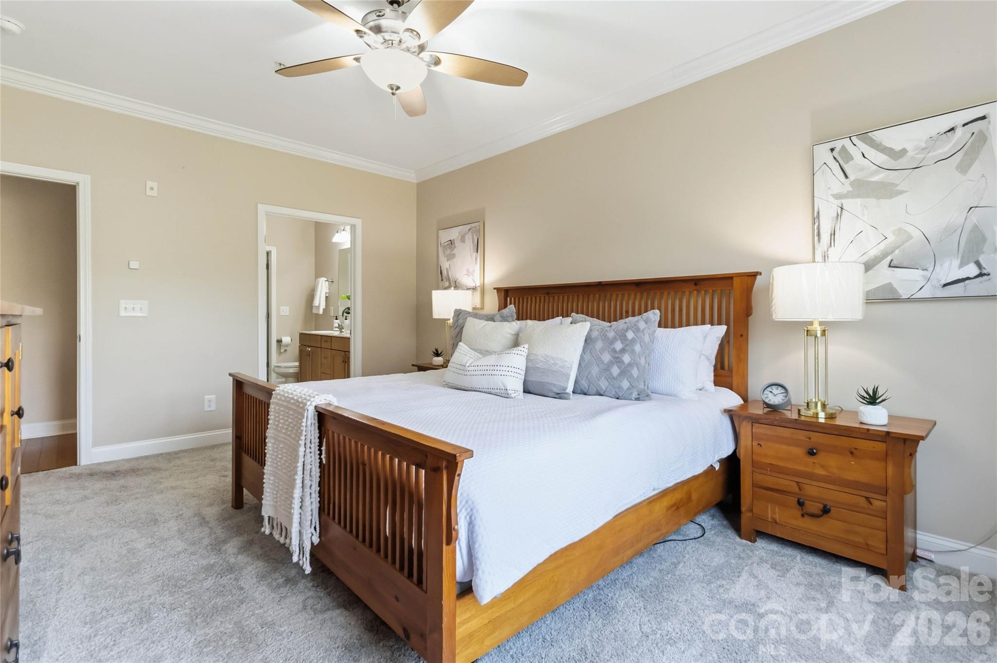 1000 E Woodlawn Road 314 Property Photo 17