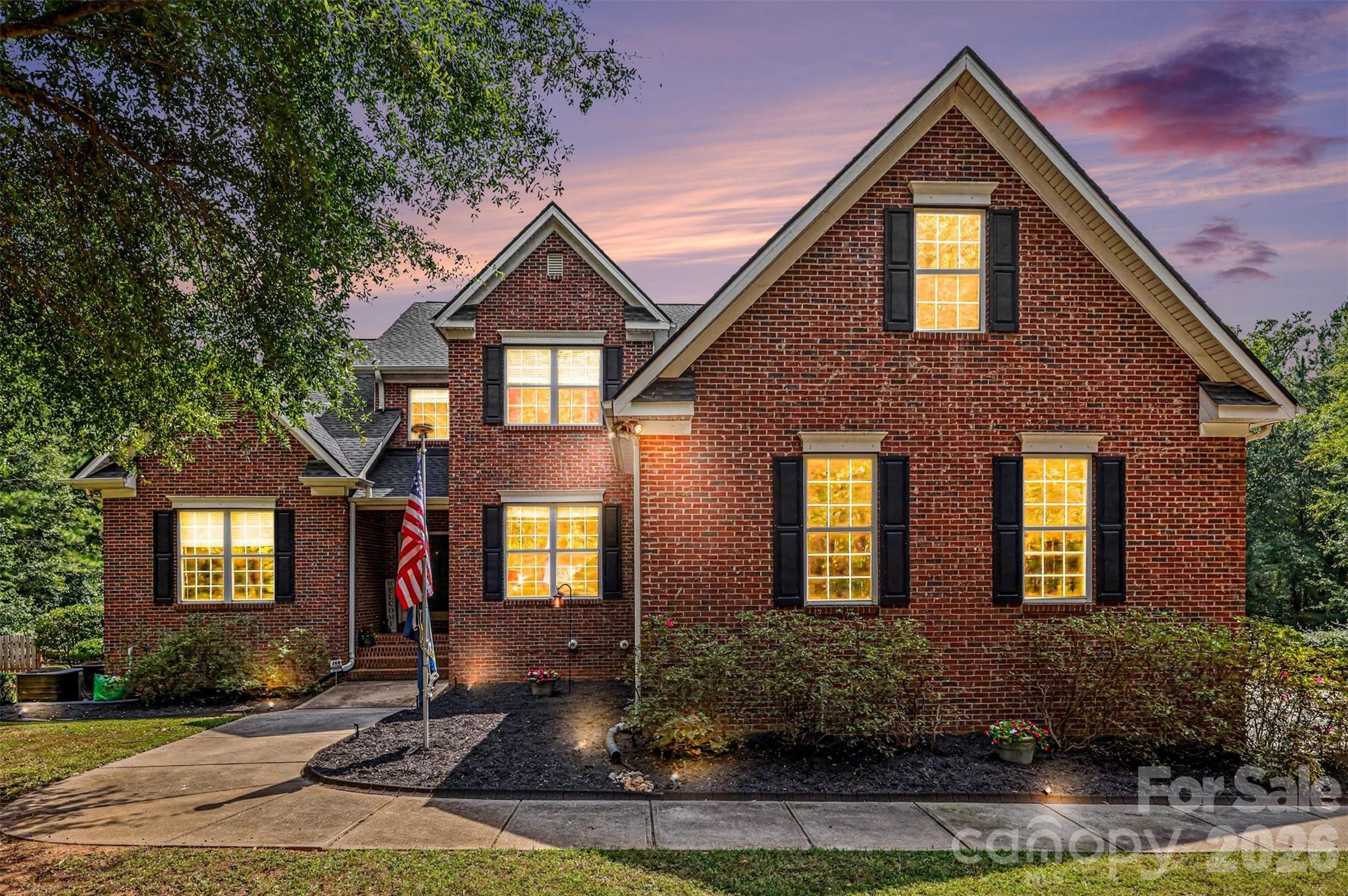 3647 Venetian Way Property Photo 1