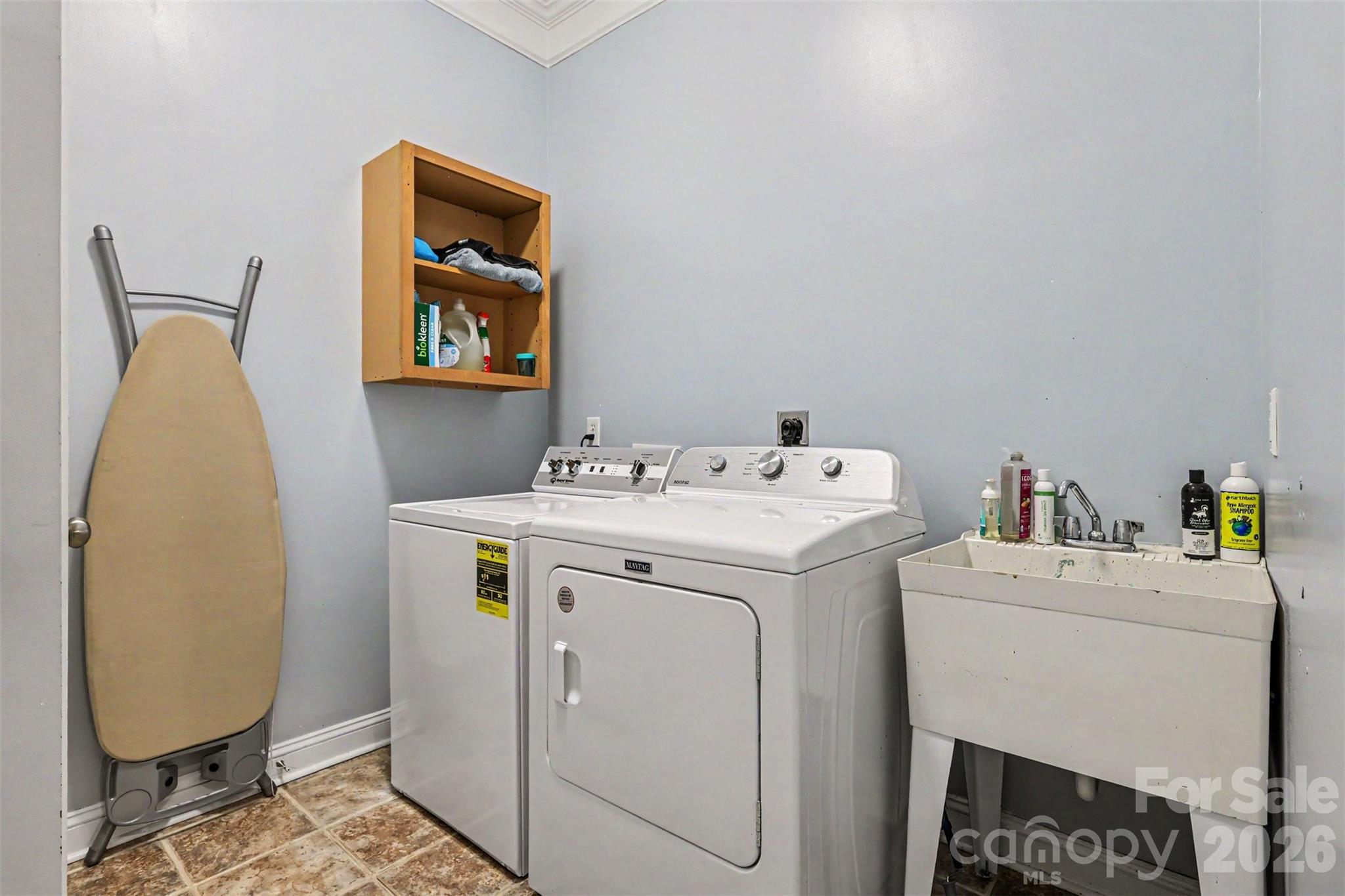 3647 Venetian Way Property Photo 21