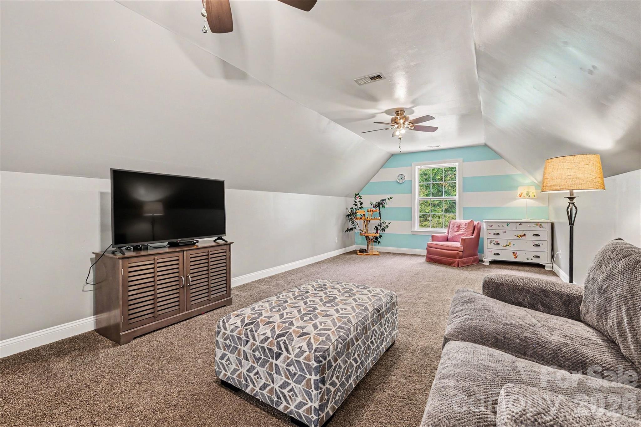 3647 Venetian Way Property Photo 29